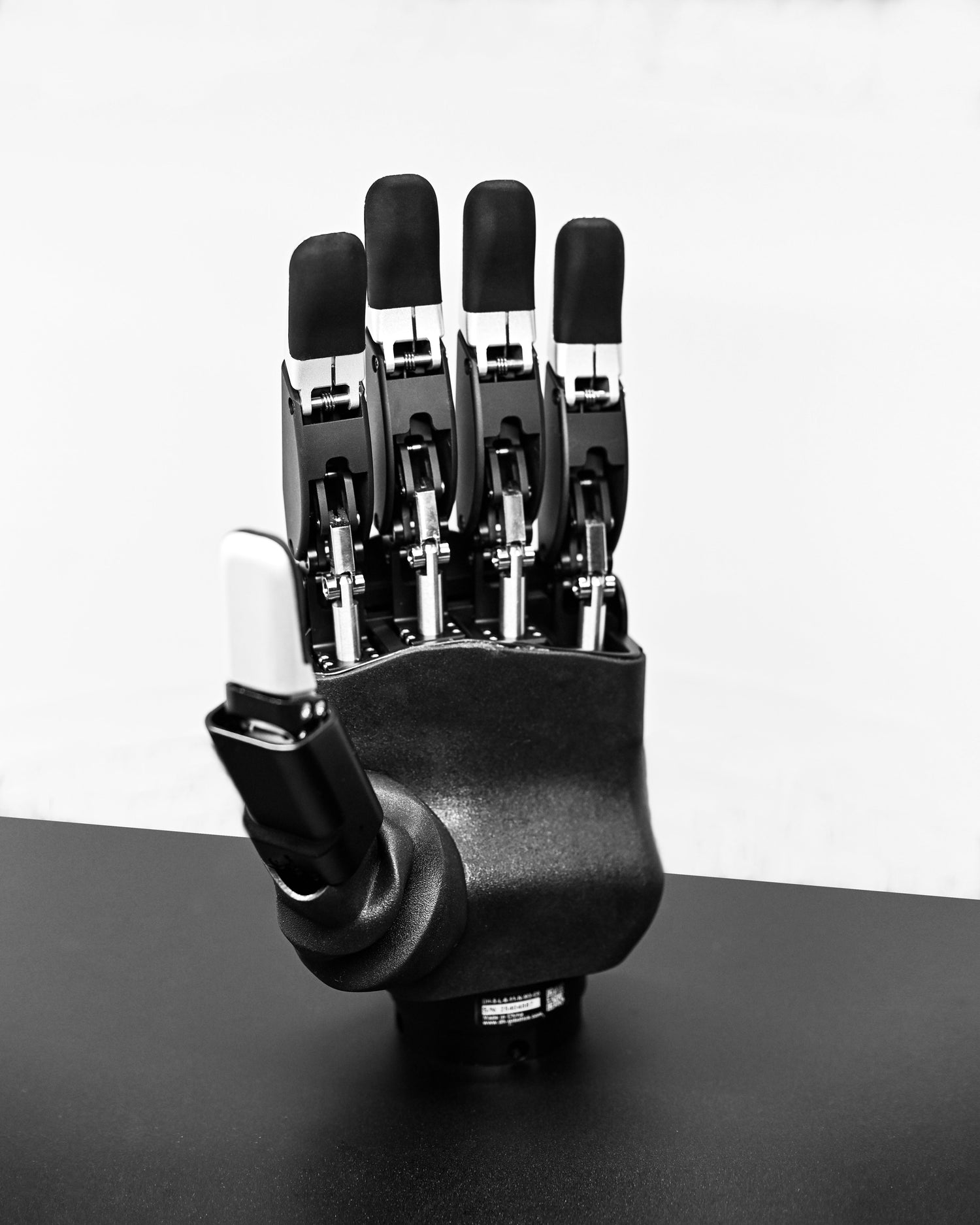 Mehrfinger-Greifer // Dexterous Handgreifer